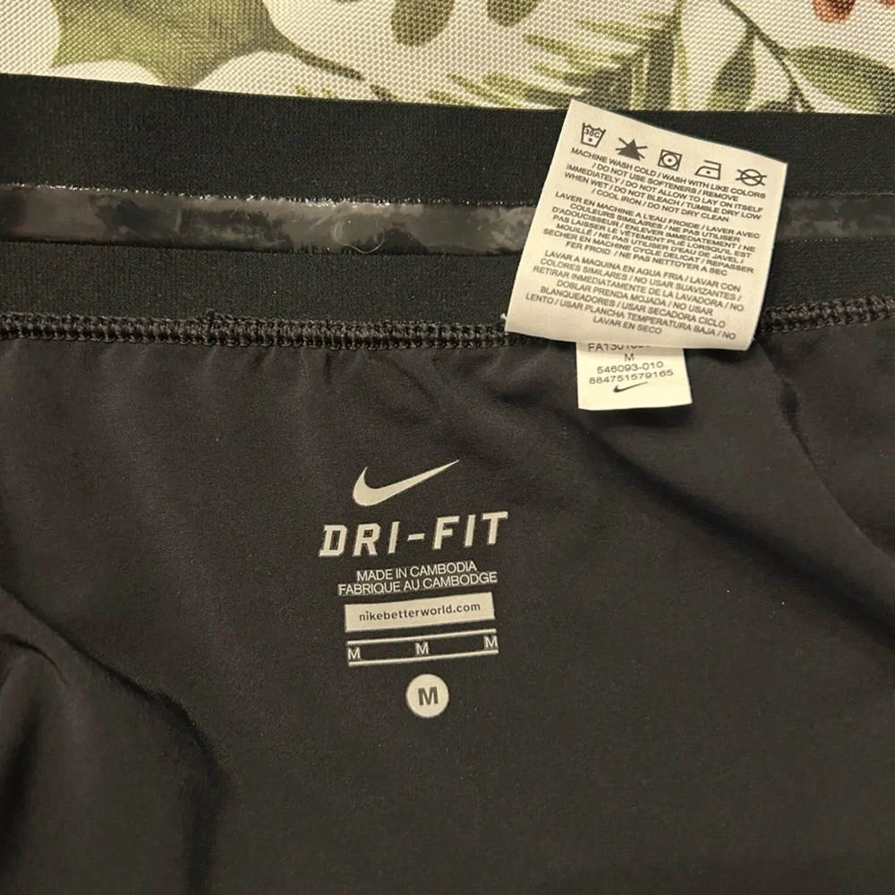 Nike Dri-Fit Black Athletic Skirt – Girls Size M - Picture 5 of 5